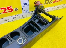 Бардачок между сиденьями Mercedes-Benz GLA-CLASS 2016/Цвет 650U A1766802000 WDC156/X156/156.942 M270E16/270.910/270910, передний