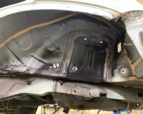 Крыло заднее Mercedes-Benz
