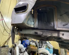Крыло заднее Mercedes-Benz