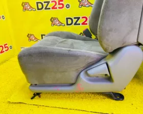 СИДЕНИЕ ПАРА TOYOTA