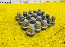 Гайка на колесо TOYOTA LAND CRUISER 2005/Цвет 202 9094201103 UZJ100W 2UZFE