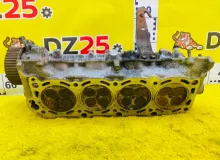Головка блока цилиндров TOYOTA LAND CRUISER 2005/Цвет 202 1110159235 UZJ100W 2UZFE, передняя правая