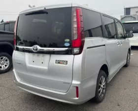 Гайка на колесо TOYOTA