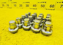 Гайка на колесо TOYOTA LAND CRUISER 2003/Цвет 070 9094201103 UZJ100W 2UZFE