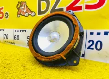 Динамик TOYOTA SEQUOIA JBL 86160AC280 USK60L 3URFE, задний левый