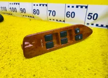 Консоль автомата TOYOTA LAND CRUISER 2002/Цвет 8L4 5880460102 UZJ100W 2UZFE, передний