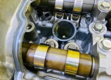 Головка блока цилиндров SUBARU LEVORG/IMPREZA WRX//IMPREZA WRX STI 2014/Цвет KX1 11039AC570 VM4/VMG/VAB/VAF/VAG/VA FB16E, передняя правая