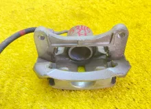 Суппорт KIA RAY 2022/Цвет UD 581101Y350 TAM G3LA, передний левый