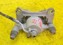 Суппорт KIA RAY 2022/Цвет UD 581301Y350 TAM G3LA, передний правый