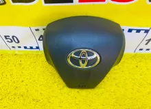 Подушка безопасности водителя TOYOTA COROLLA С ЗАРЯДОМ|2012 4513012C40B0 ZRE151L 2ZRFAE, передняя