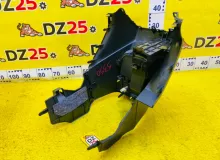 Бардачок TOYOTA WISH 2015/Цвет 070 5541068050B0 ZGE20W 2ZRFAE, передний