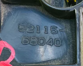 Крепление бампера TOYOTA