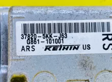 Блок управления двс HONDA SHUTTLE 2015/Цвет NH823M 378205KKJ63 GK8 L15B, передний