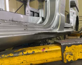 Порог кузова NISSAN