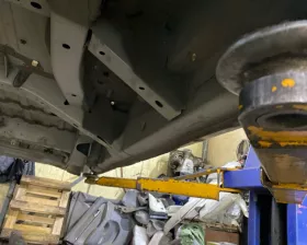 Порог кузова NISSAN