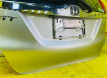 Дверь 5я HONDA FIT 2013/Цвет NH700M 68100T5AN00ZZ GK6 L15B, задняя