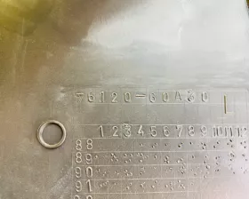 Обшивка багажника SUZUKI