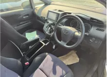 Блок управления двс TOYOTA WISH 2013/Цвет 202 8966168240 ZGE20W 2ZRFAE, передний
