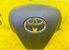 Подушка безопасности водителя TOYOTA COROLLA С ЗАРЯДОМ|2012 4513012C40B0 ZRE151L 2ZRFAE, передняя