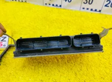 Блок управления двс TOYOTA WISH 2012/Цвет 202 8966168240 ZGE20W 2ZRFAE, передний