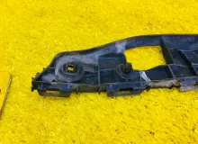 Крепление бампера TOYOTA WISH 2012/Цвет 202 5211568041 ZGE20W 2ZRFAE, переднее правое