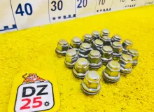 Гайка на колесо TOYOTA WISH 2012/Цвет 202 9094201033 ZGE20W 2ZRFAE