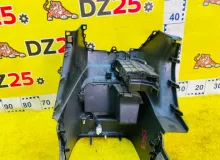 Бардачок TOYOTA WISH 2012/Цвет 202 5541368020 ZGE25W 2ZRFAE, передний