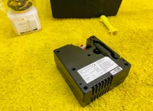 Компрессор подкачки колес TOYOTA WISH 2012/Цвет 202 4489052020 ZGE20W 2ZRFAE