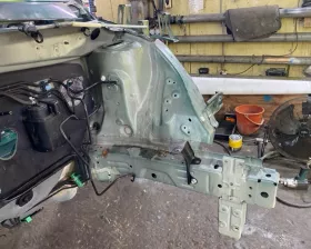 Лонжерон TOYOTA