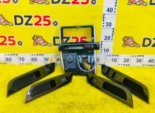 Консоль магнитофона TOYOTA WISH 2013/Цвет 202 5542068140 ZGE20W 2ZRFAE, передний