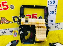 Консоль магнитофона TOYOTA WISH 2013/Цвет 202 5542068140 ZGE20W 2ZRFAE, передний