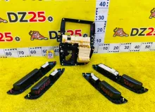 Консоль магнитофона TOYOTA WISH 2013/Цвет 202 5542068140 ZGE20W 2ZRFAE, передний