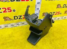 Бардачок TOYOTA WISH 2012/Цвет 070 5541068050 ZGE20W 2ZRFAE, передний