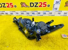 Фара TOYOTA WISH 2012/Цвет 070 8114568100 ZGE20W 2ZRFAE, передняя правая