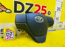 Подушка безопасности водителя TOYOTA ISIS С ЗАРЯДОМ|2012 4513012D00C0 ZGM10W 2ZRFAE, передняя
