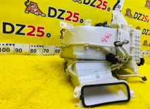 Печка салона TOYOTA ISIS 2012/Цвет 070 8705044400 ZGM10W 2ZRFAE, передняя