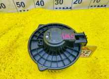 Мотор печки TOYOTA ISIS 2012/Цвет 070 8710344081 ZGM10W 2ZRFAE, передний