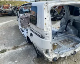 Крыло заднее TOYOTA