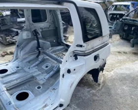 Крыло заднее TOYOTA
