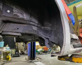 Крыло заднее TOYOTA