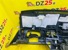 Торпеда TOYOTA ISIS 2012/Цвет 070 5530044010B0 ZGM10W 2ZRFAE, передняя