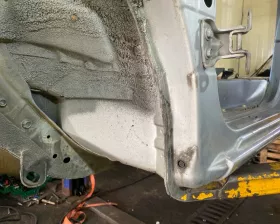 Порог кузова NISSAN