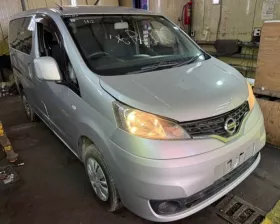 Крепление бампера NISSAN