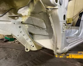 Лонжерон NISSAN
