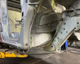 Лонжерон NISSAN