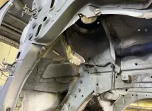 Лонжерон NISSAN NV200 2013/Цвет K23 64101JX00A M20 HR16DE, передний правый