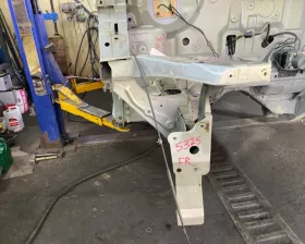 Лонжерон NISSAN