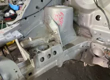 Лонжерон NISSAN NV200 2013/Цвет K23 64101JX00A M20 HR16DE, передний правый