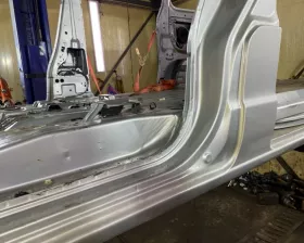 Порог кузова NISSAN