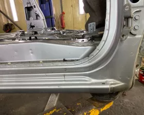 Порог кузова NISSAN